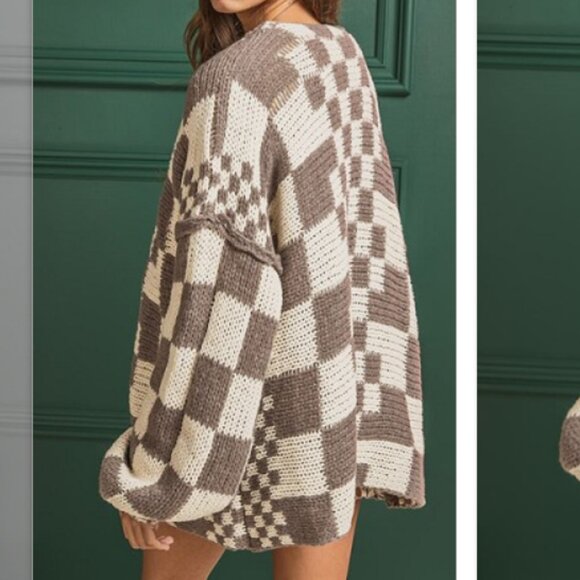 BiBi Sweaters - Bibi Checkered Sweater Cardigan (Mocha Brown Combo), Large, EUC